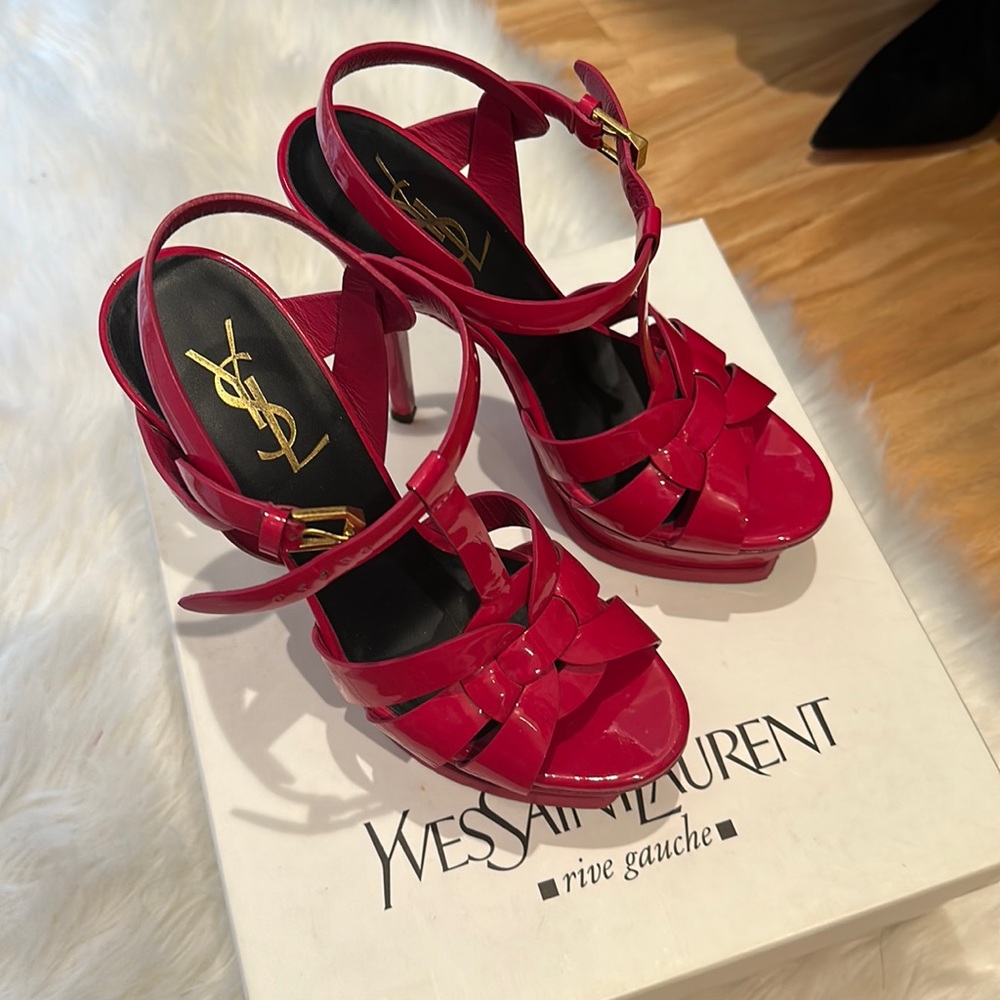Yves Saint Laurent Tribute Sandals